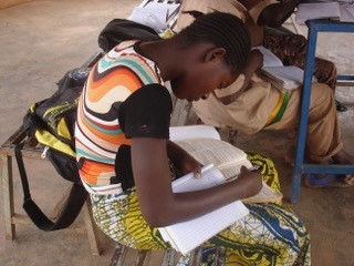 Sostegno scolastico nei villaggi di Baobané e Wabdigré e in un quartiere della città di Ouahigouya