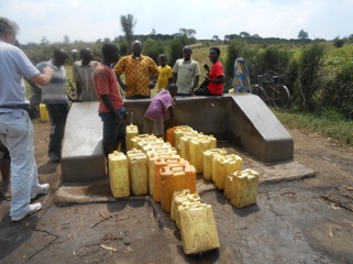 Acqua per il Ruanda